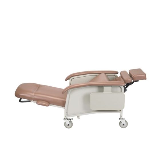 trend_clinical_care_recliner